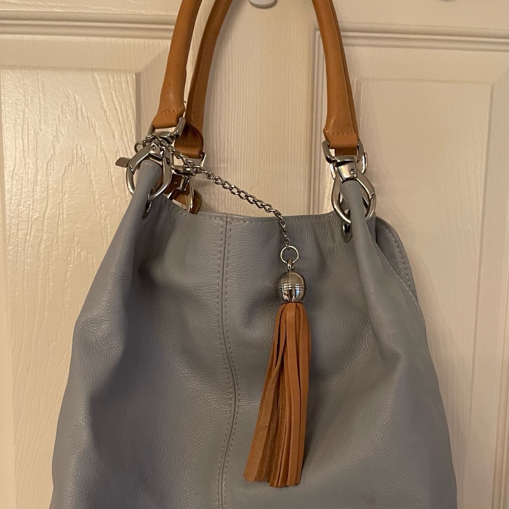 Innue genuine leather, made in Italy bag